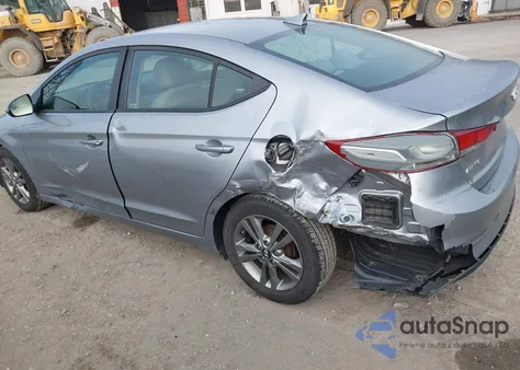 2017 Hyundai Elantra Se z USA, uszkodzony, nr VIN 5NPD84LF3HH013048